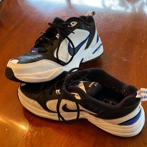 Nike Mens Air Monarch 10.5 black blue and white